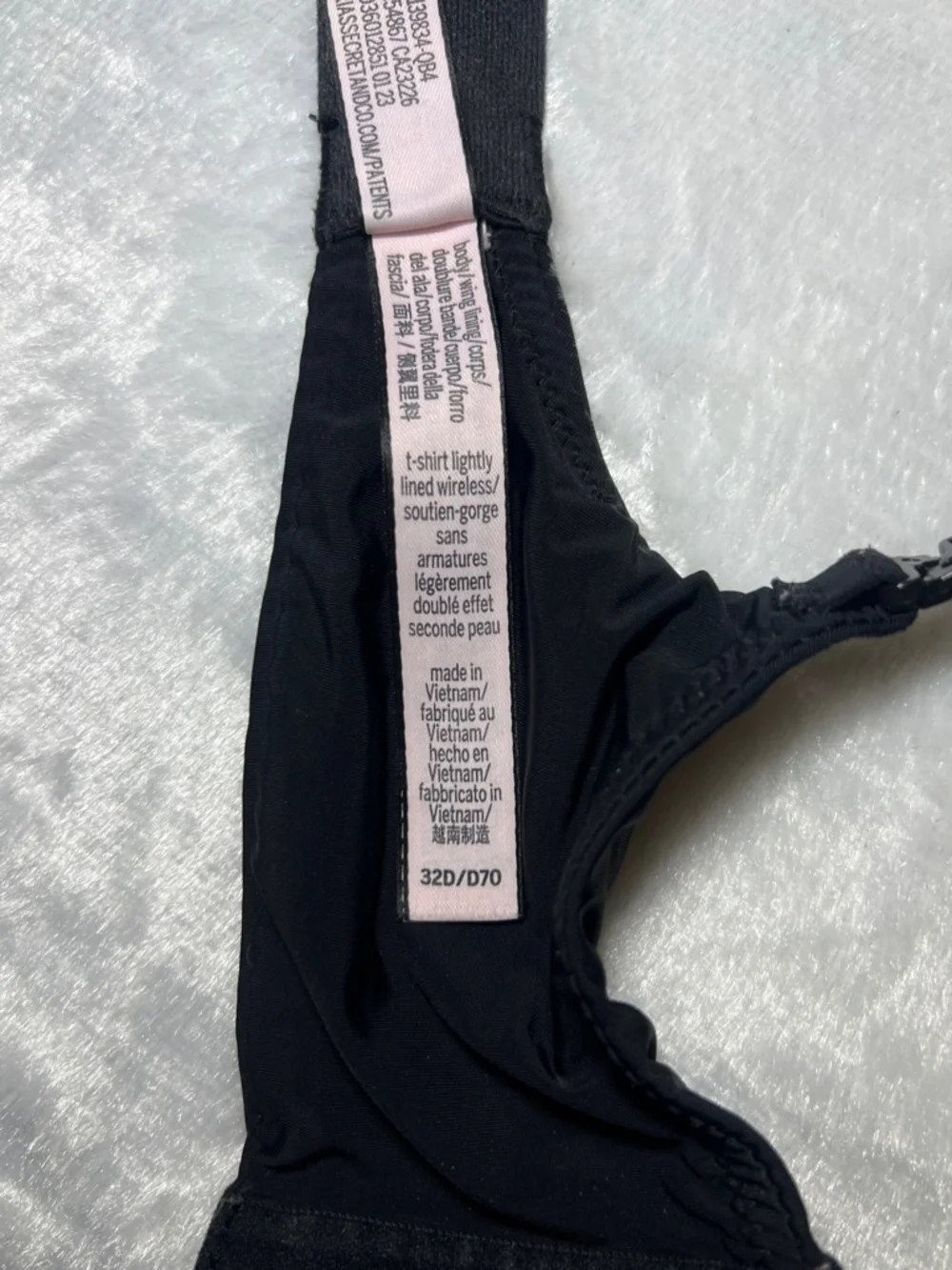 Victoria’s Secret bra T Shirt Lightly Lined No wire 32D - Picture 5 of 7